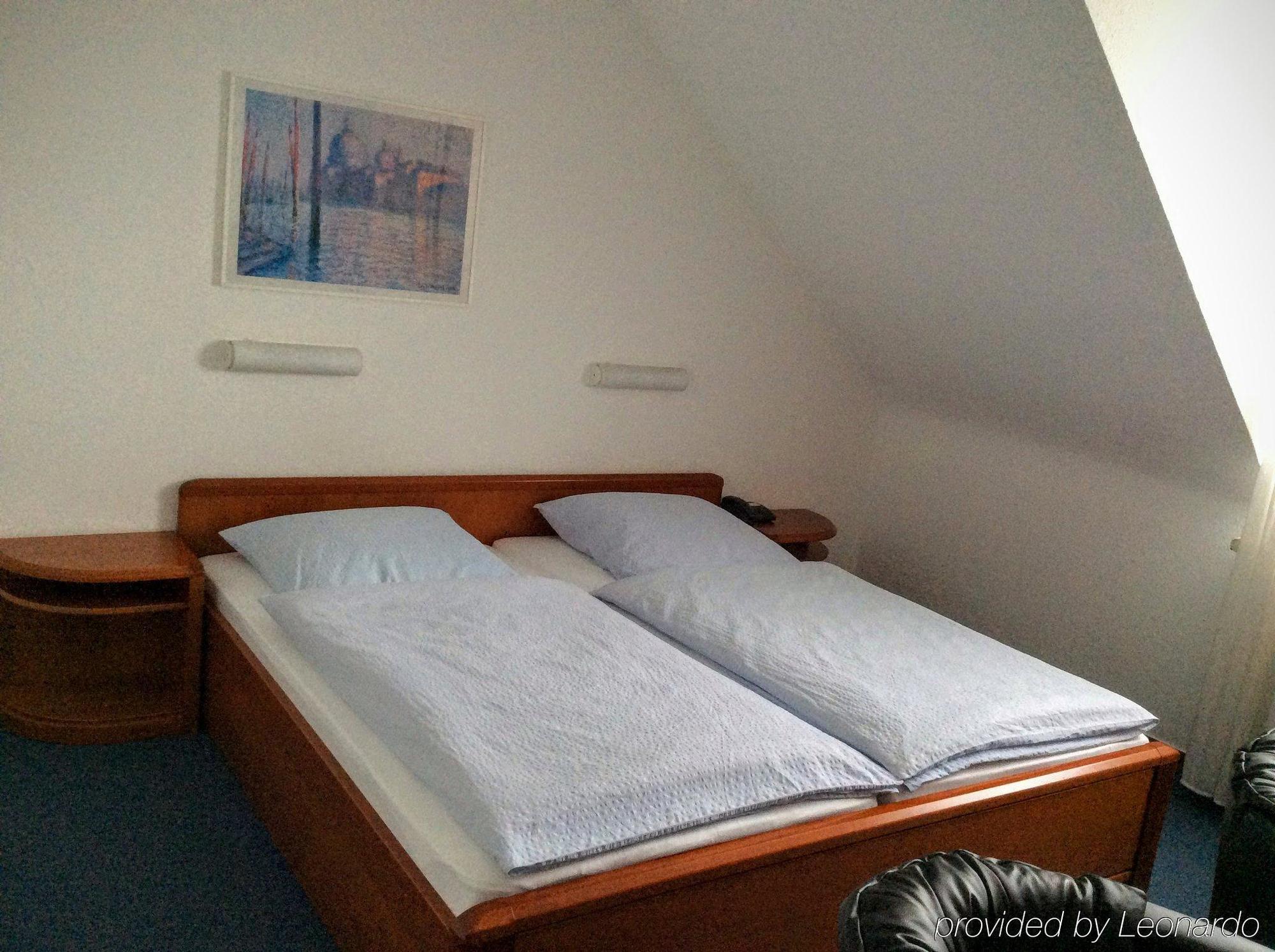 Hotel Alt Buettgen Kaarst Exterior foto